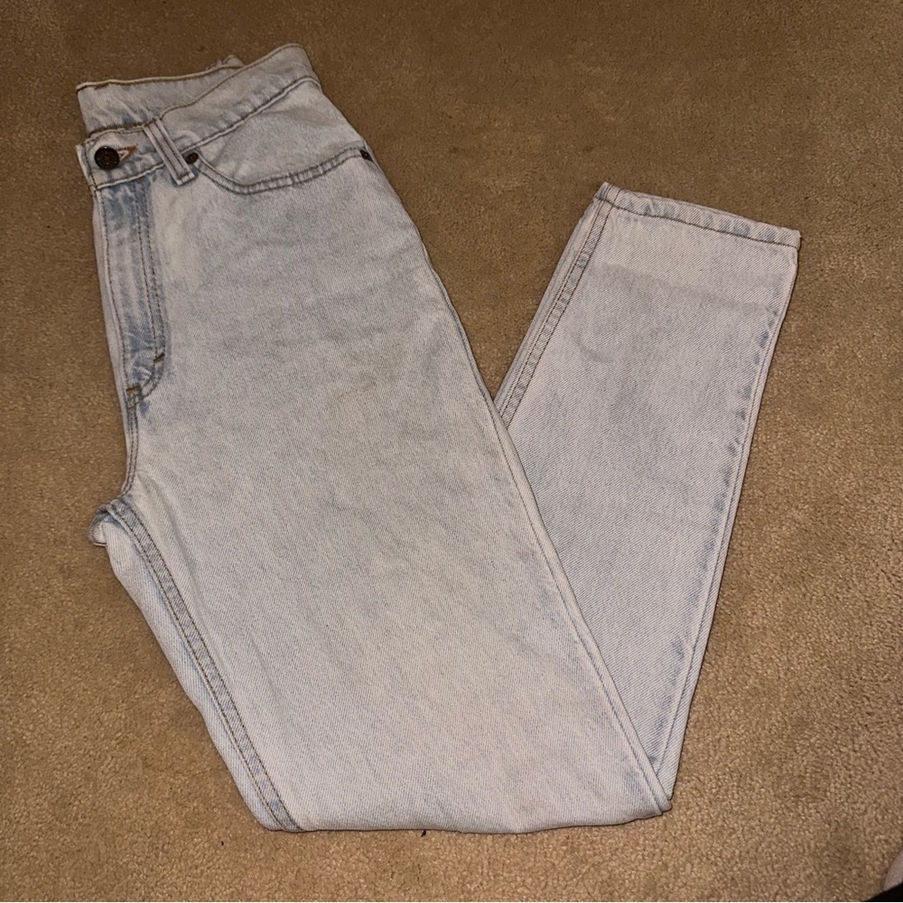 Levi’s 512 Light Blue Wash Jeans - Size 7 Short